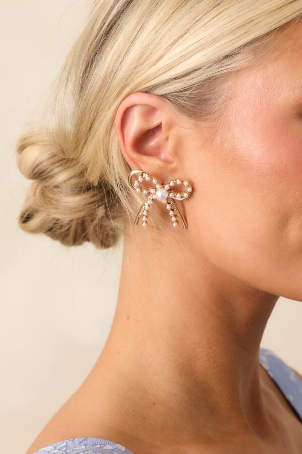 Best Of Both Worlds Gold & Ivory Pearl Bow Earrings